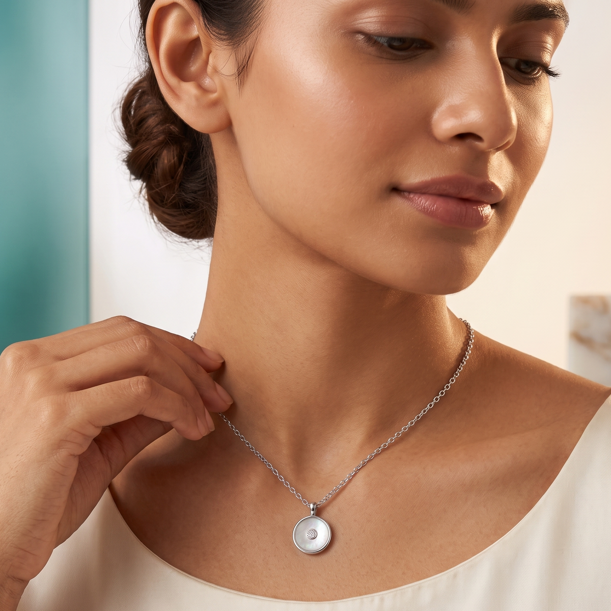 925 Sterling Silver Mother of Pearl Circle Pendant Necklace for Women | TOSHINI